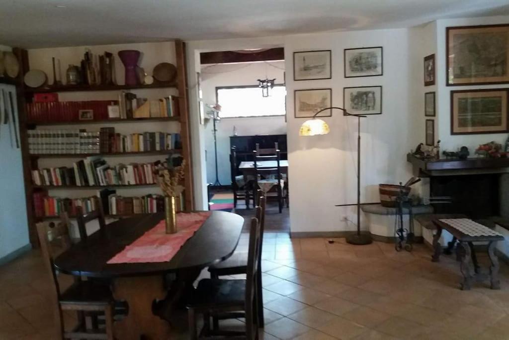 Country House Tra Lago E Mare A Sud Di Roma Villa Campoleone Luaran gambar