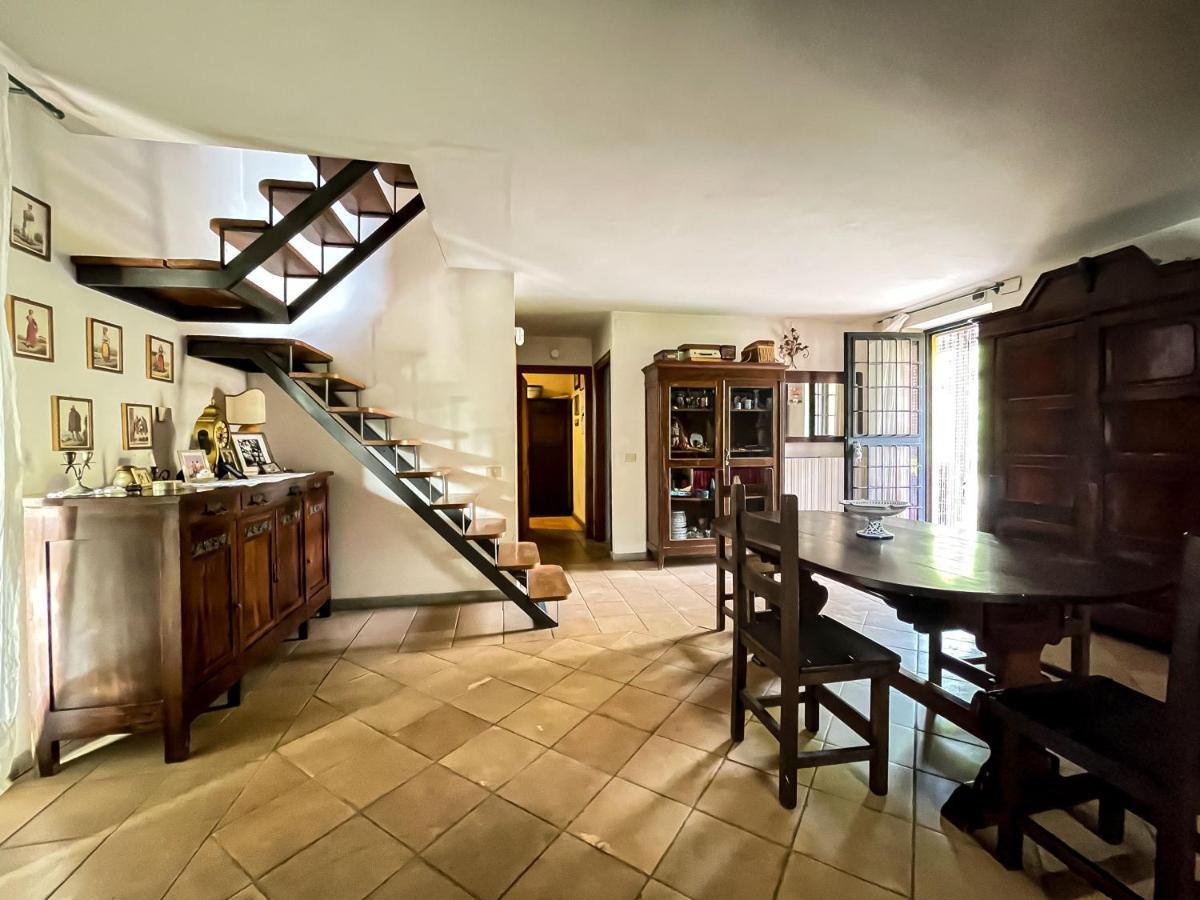 Country House Tra Lago E Mare A Sud Di Roma Villa Campoleone Luaran gambar